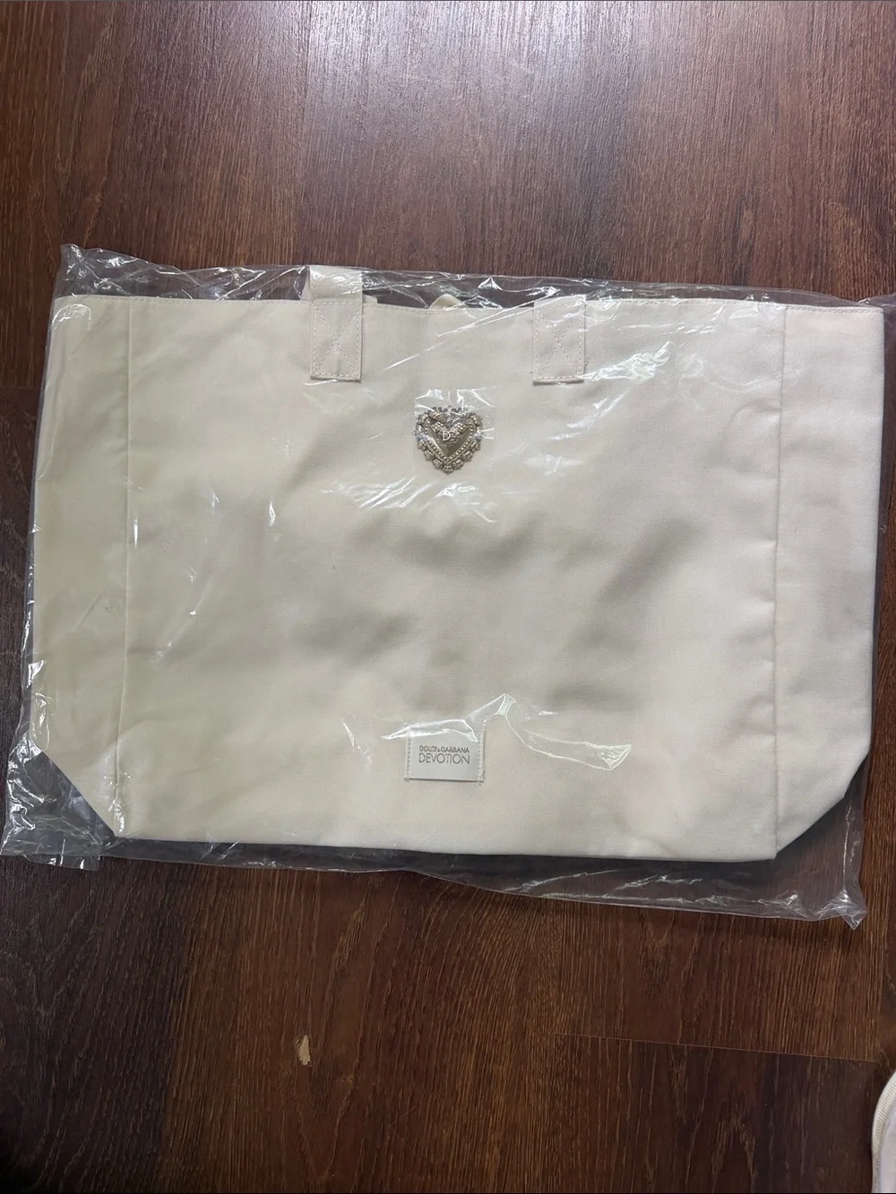 D&G White Canvas Tote - Picture 1 of 2